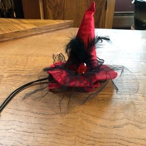 Red feather witch Hat